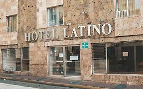 Hotel Latino